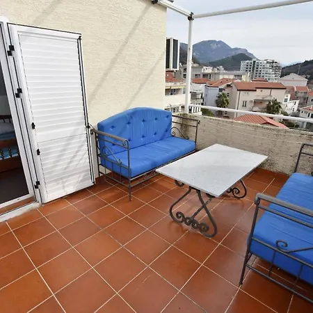 Vanja Apartman *